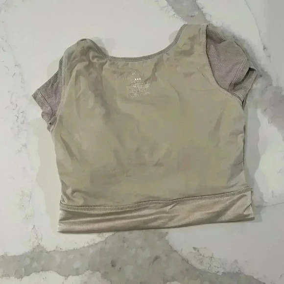 Klassy Network Henley T Shirt Brami Beige Ribbed Short Sleeve Women’s Size XXS - Picture 6 of 6